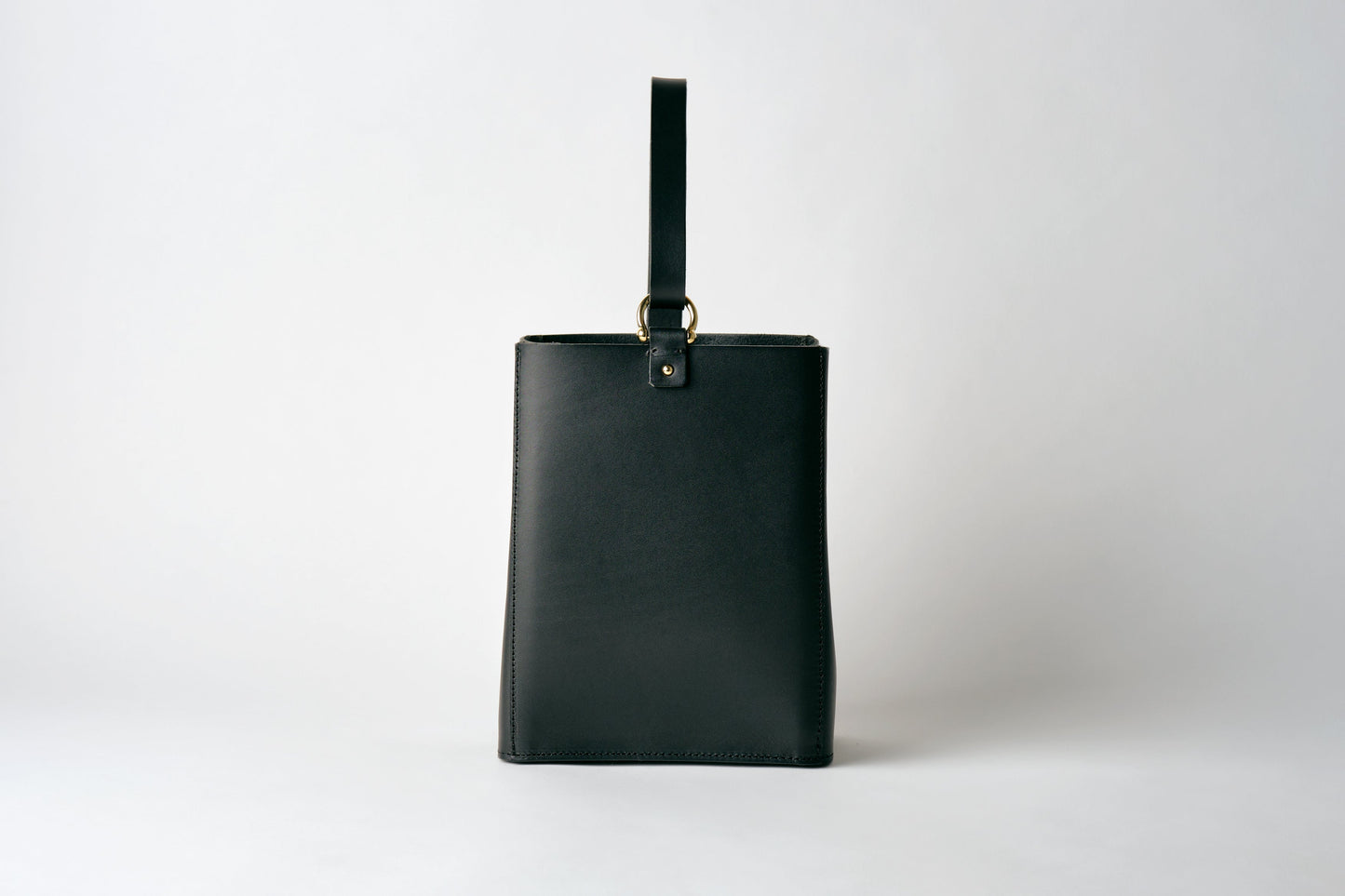 One handle bag