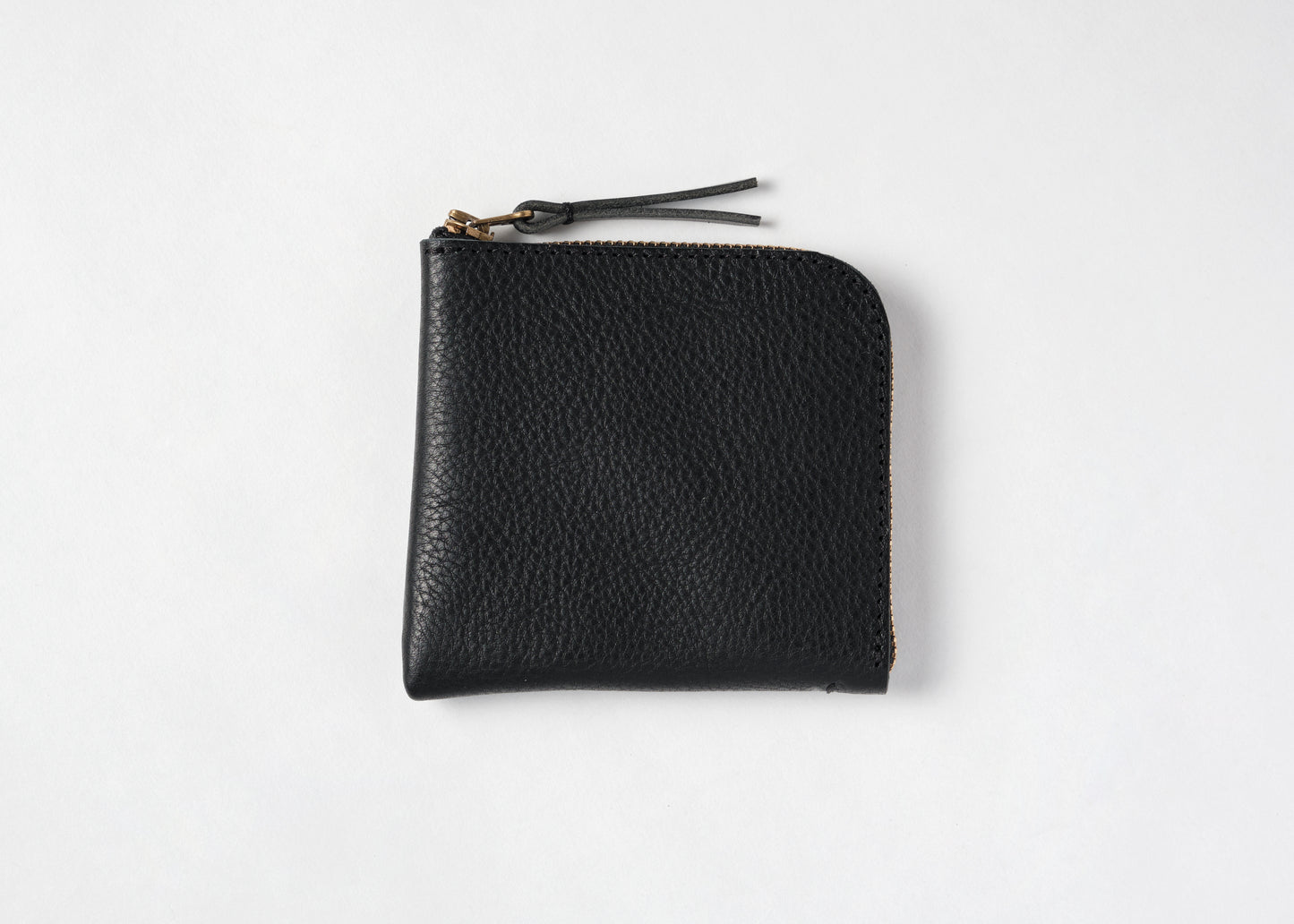 L-zipper wallet